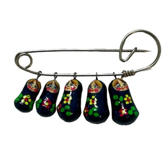 Authentic Russian matryoshka doll pin hand painted in Russia navy blue. - Picture 1 of 6